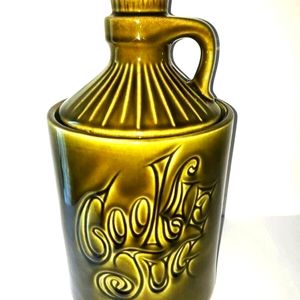 McCoy Cookie Jug Cookie Jar 1970 Drip Glaze Avocado Green